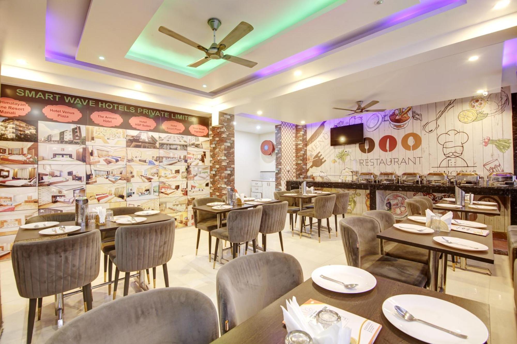 Hotel Smart Plaza By Smart Group Nueva Delhi Exterior foto